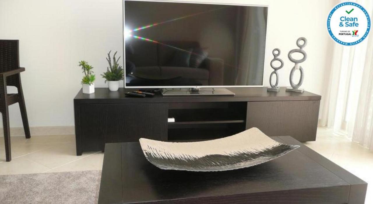 House F Sao Rafael Beach - Free Wifi & Airco, Netflix Ready - 300M From The Beach Albufeira Exterior photo