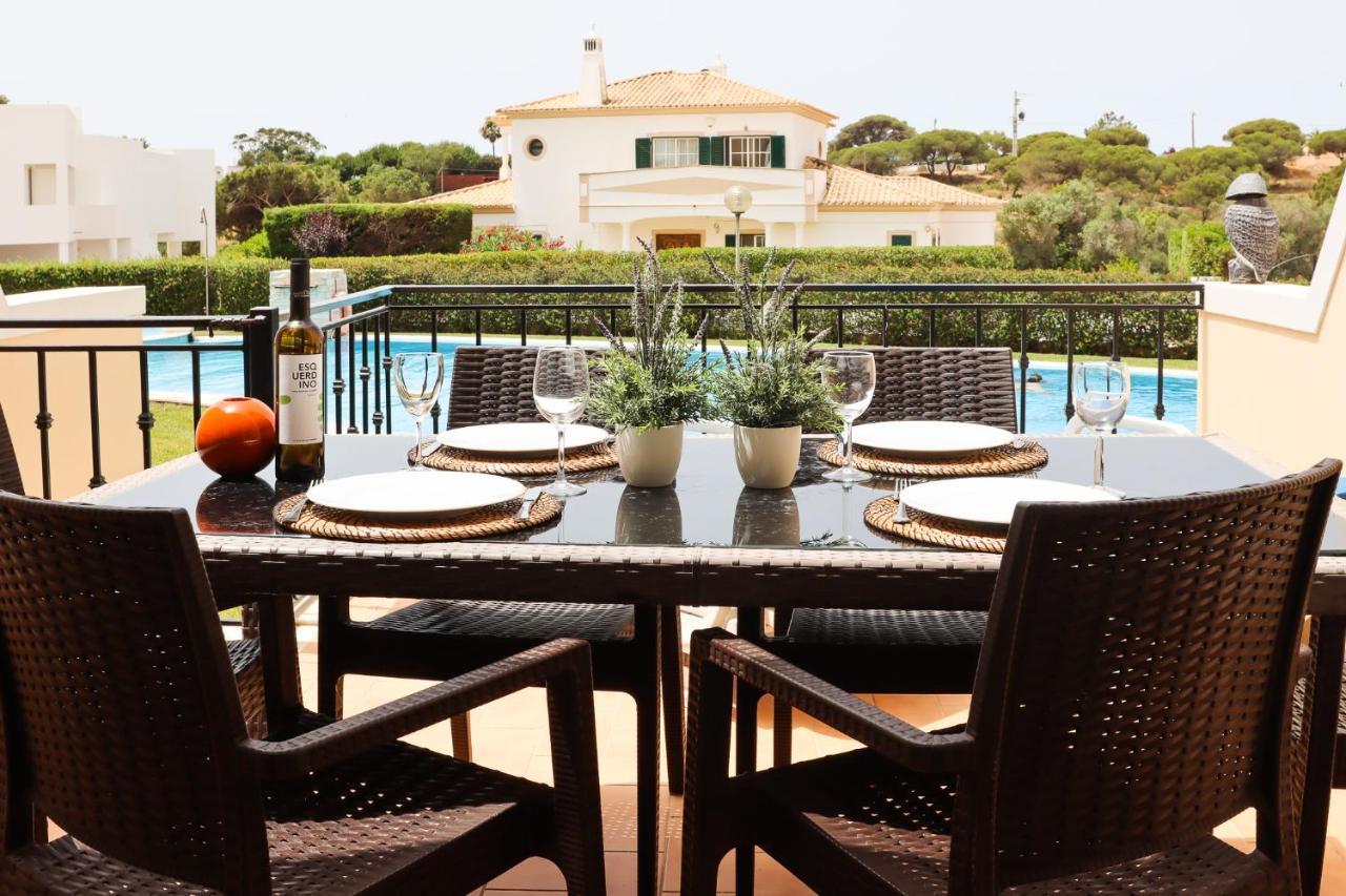 House F Sao Rafael Beach - Free Wifi & Airco, Netflix Ready - 300M From The Beach Albufeira Exterior photo